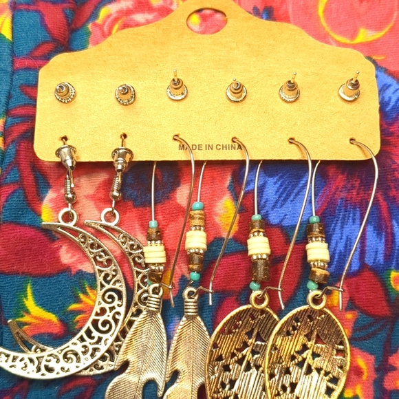 NEW Bohemian fashion dangle earring set - Picture 7 of 8